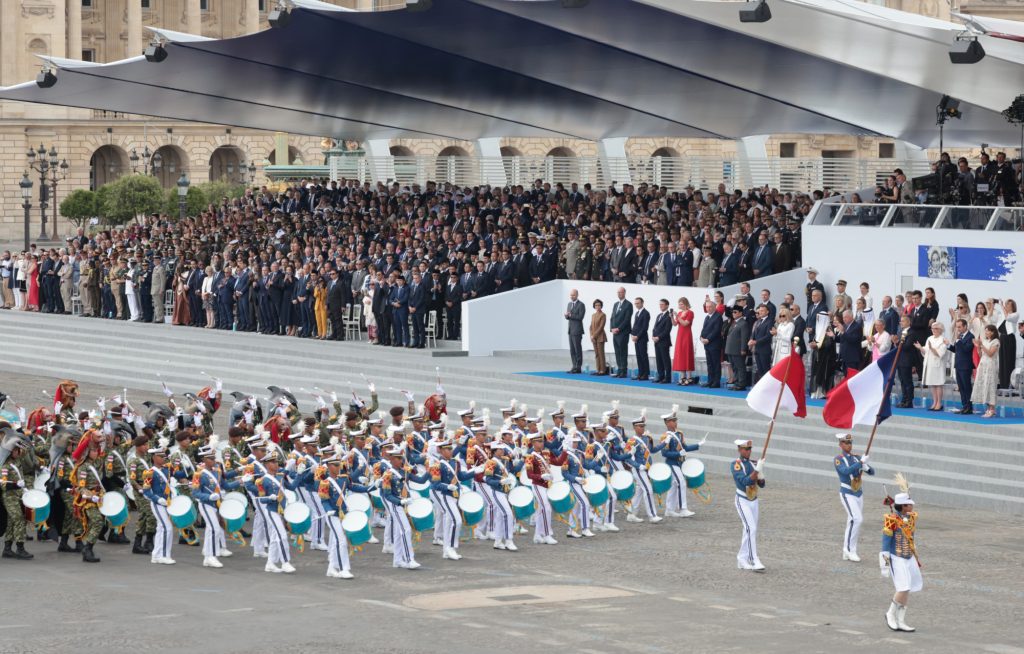 Menhan Sjafrie Hadir pada Parade Bastille Day 2025, Kontingen Satgas Patriot II Tampilkan Wajah Indonesia