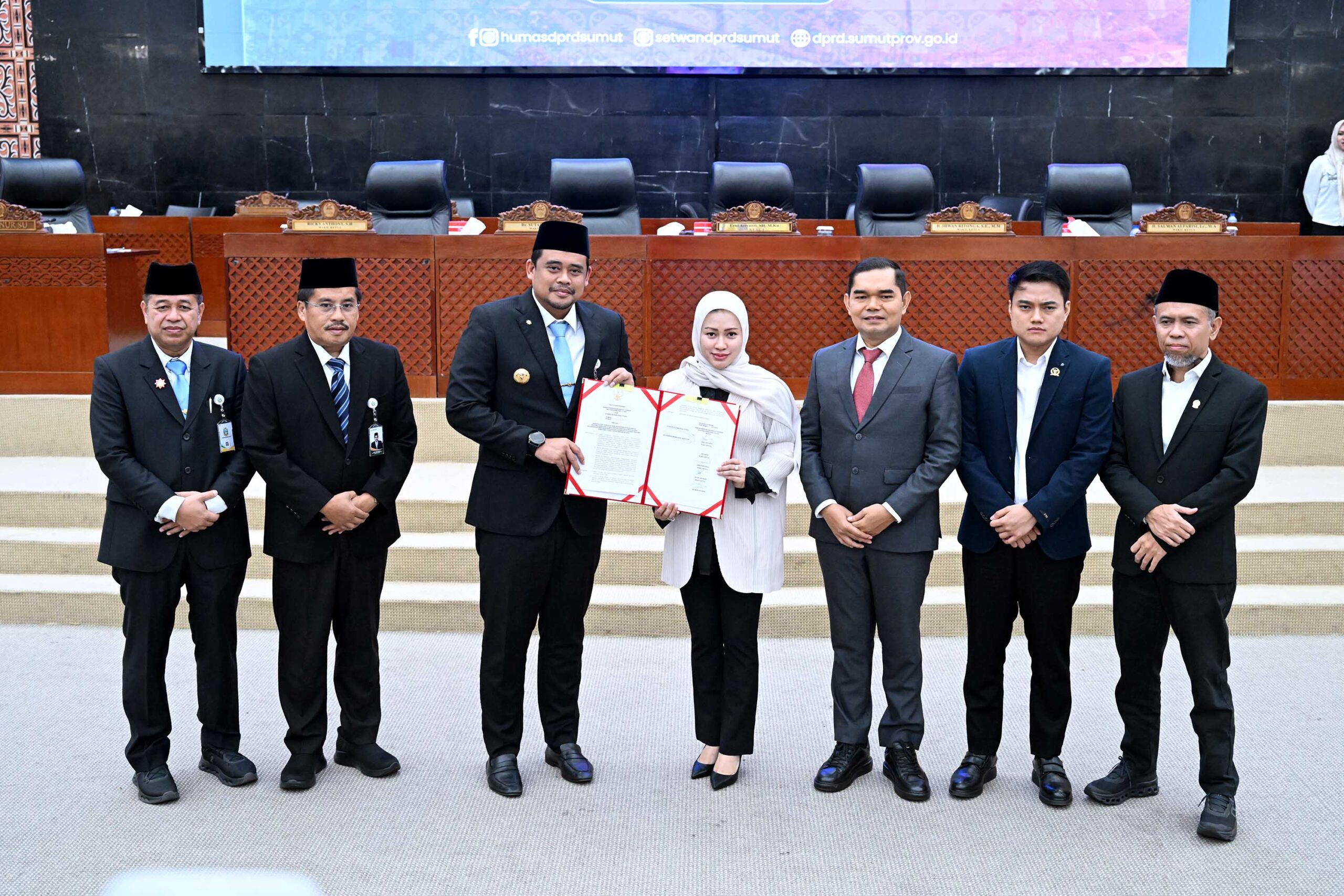 LPj APBD 2024 Disetujui, Bobby Nasution Harapkan Kolaborasi Eksekutif dan Legislatif Terus Berlanjut