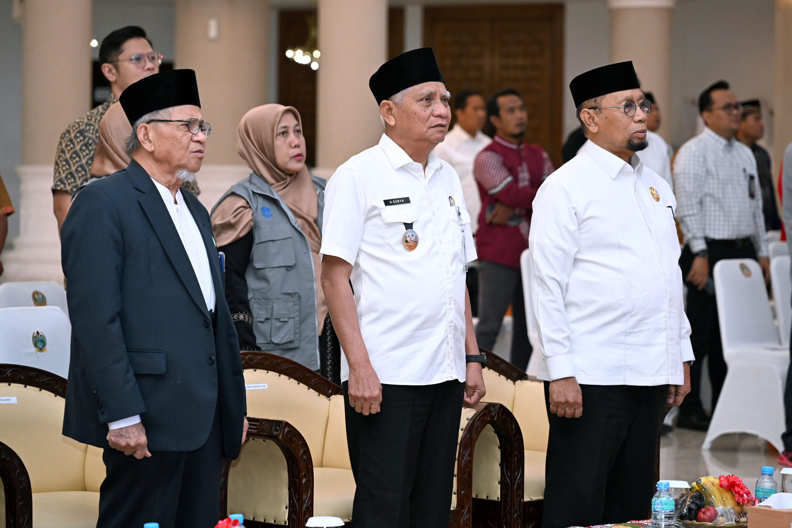 Salurkan Zakat, Infak dan Sedekah Triwulan II 2025, Wagub Sumut Sebut Baznas Punya Peran Penting dalam Pembangunan
