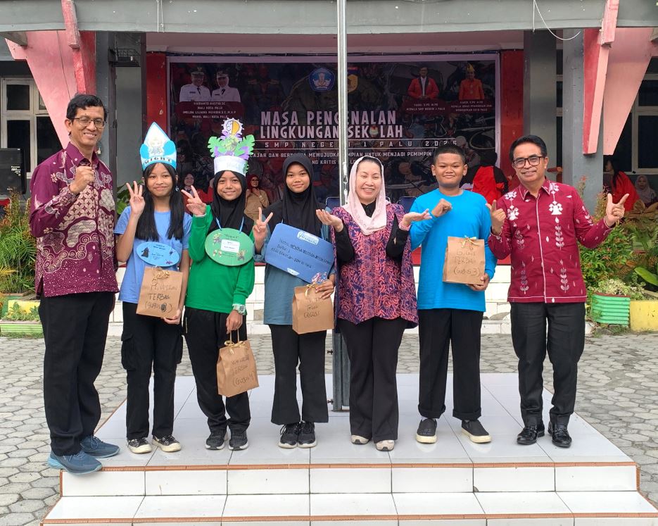 Wawali Imelda Tutup MPLS SMPN 1 Palu, Tekankan Pentingnya Karakter dan Disiplin