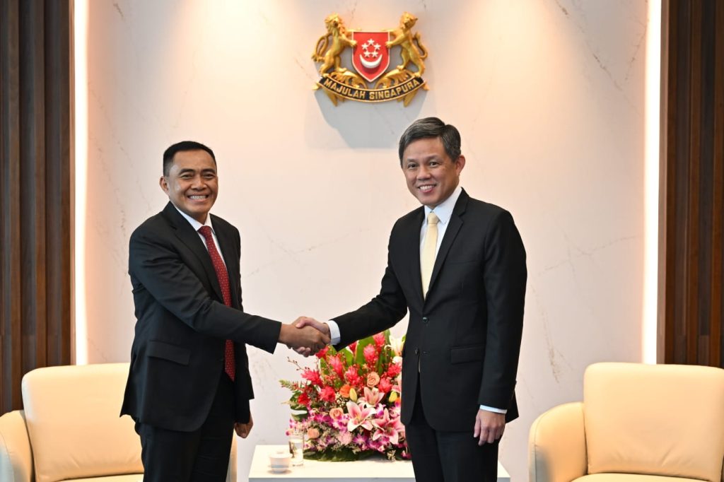 Sekjen Kemhan Kunjungan Kehormatan kepada Menhan Singapura dan Hadiri DCC ke-2 di Singapura