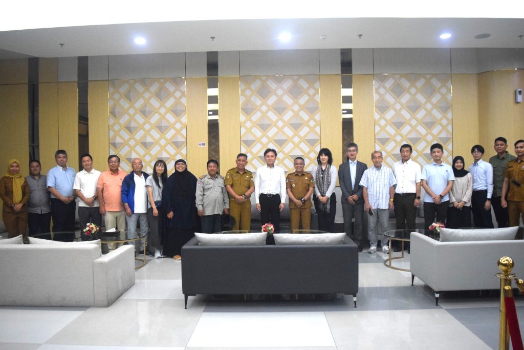 Kunjungan Berakhir, Wali Kota Palu Lepas Wali Kota Iwanuma di Bandara