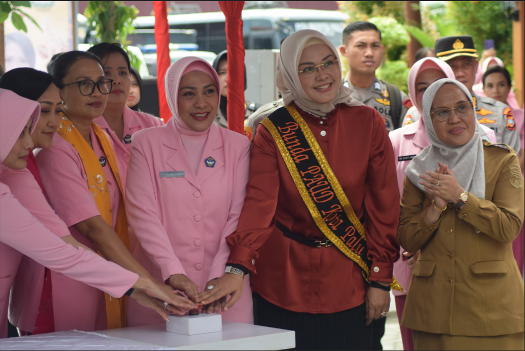 Sekretaris Daerah dan Bunda PAUD Resmikan TK Kemala Bhayangkari 01 Cabang Pimstaf