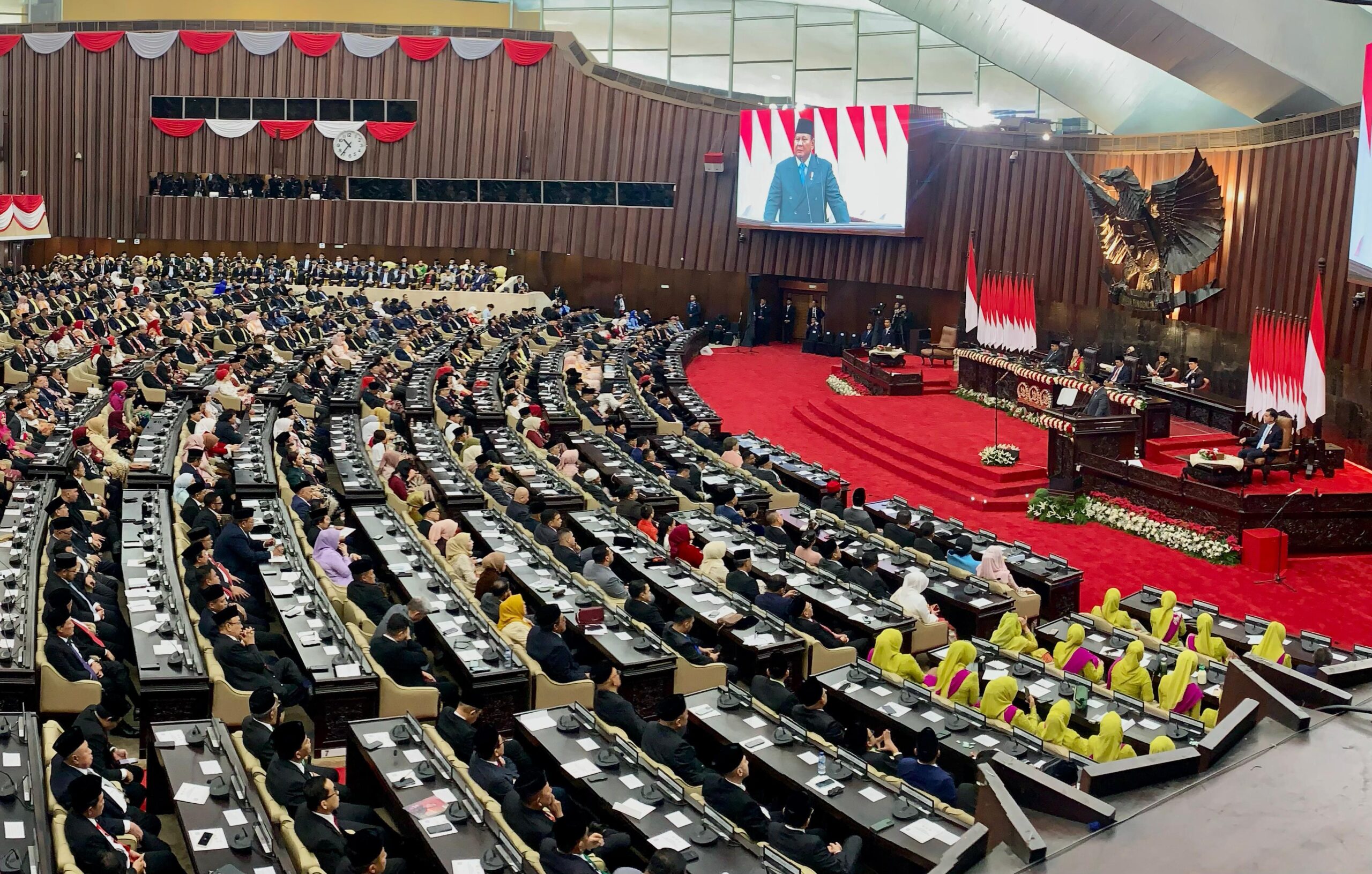 DTSEN Pastikan Program Pemerintah untuk Masyarakat Miskin Tepat Sasaran | Sekretariat Negara