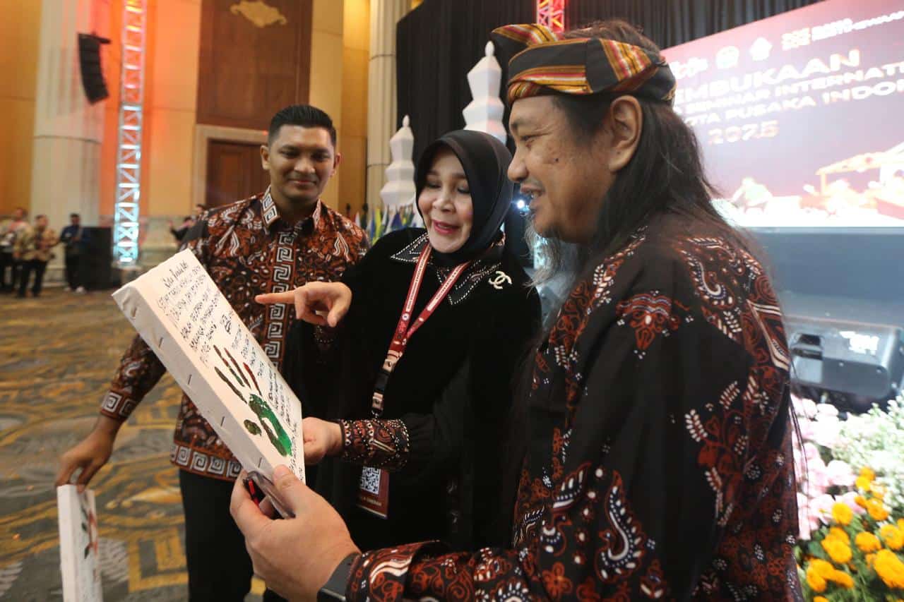 Pembukaan Rakernas JKPI 2025, Illiza: “Setiap Tradisi Memiliki Cerita”