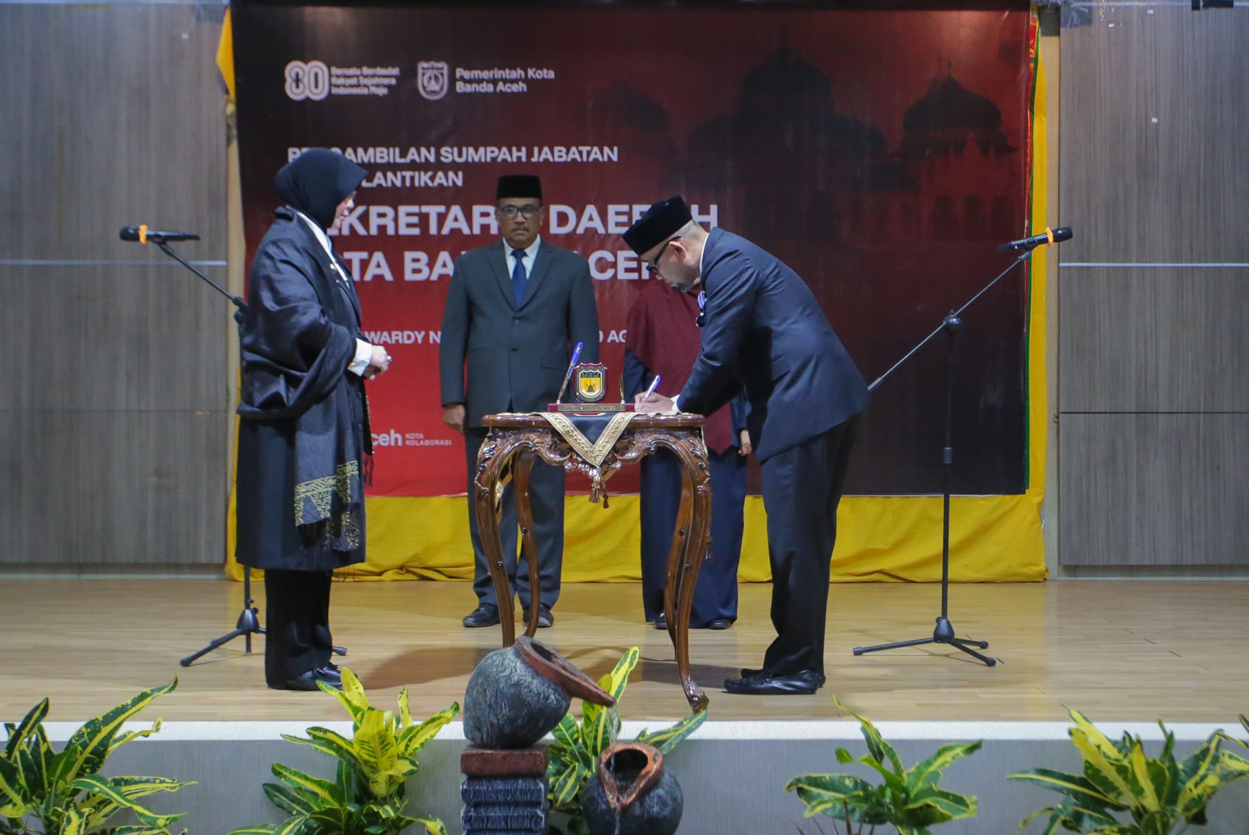 Illiza Lantik Jalaluddin sebagai Sekda Definitif