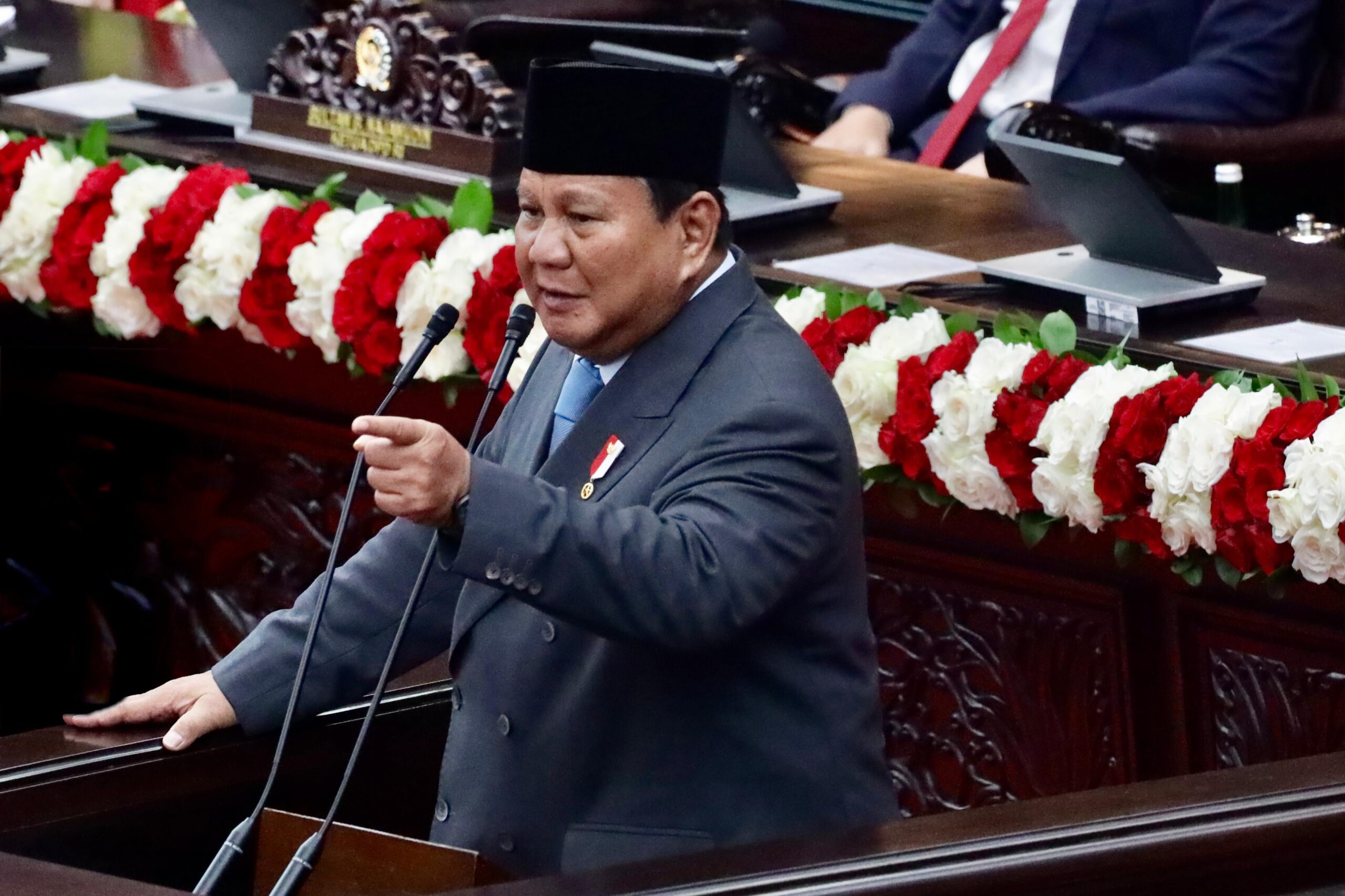 Presiden Tegaskan Komitmen Tingkatkan Pendidikan, Ekonomi Desa, dan Pertahanan Nasional | Sekretariat Negara