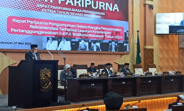 DPRD Makassar Sampaikan Rekomendasi LKPJ Wali Kota 2024 dalam Rapat Paripurna