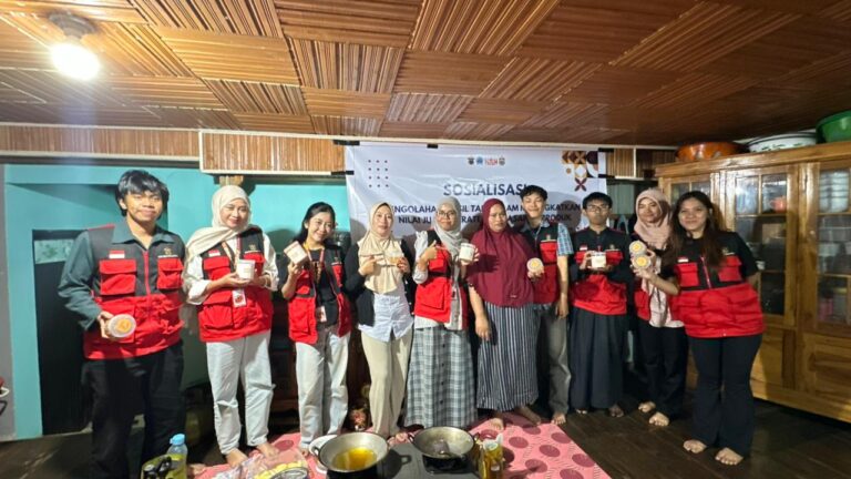 Optimalkan Hasil Pertanian, Mahasiswa KKN Unhas dorong UMKM melalui inovasi Keripik Kentang Optimalkan Hasil Pertanian, Mahasiswa KKN Unhas dorong UMKM melalui inovasi Keripik Kentang