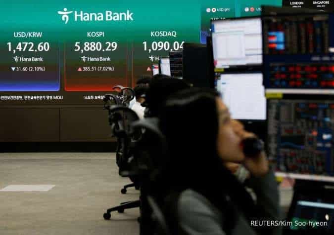 Bursa Asia Turun dari Rekor, Investor Tunggu Laporan Keuangan Raksasa Teknologi AS