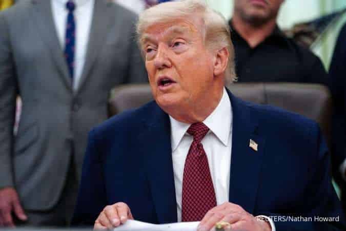 Pejabat Kunci Program HIV AS Mundur, Kritik Kebijakan Kesehatan Global Trump