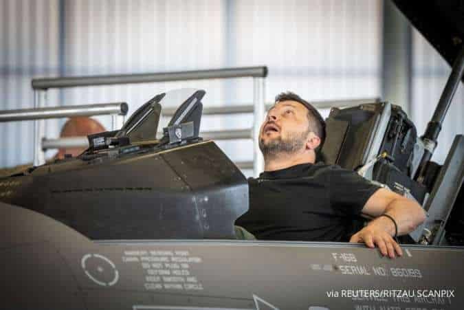 Zelensky Dukung Gencatan Senjata AS-Iran, Desak Rusia Hentikan Serangan ke Ukraina Zelensky Dukung Gencatan Senjata AS-Iran, Desak Rusia Hentikan Serangan ke Ukraina