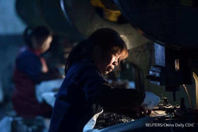 Aktivitas Pabrik Asia Melambat, Tekanan Biaya dari Perang Iran Meningkat