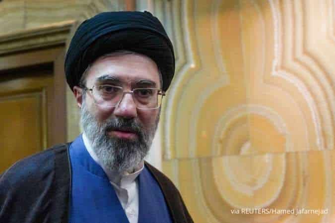 Khamenei Bersikeras Simpan Uranium di Iran, Trump Hadapi Jalan Terjal