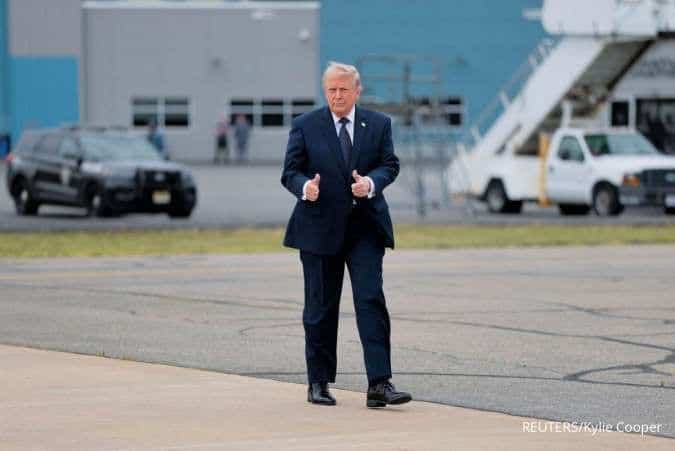 Trump Tegaskan Tak Buru-buru Capai Kesepakatan Iran, Blokade AS Tetap Berlaku