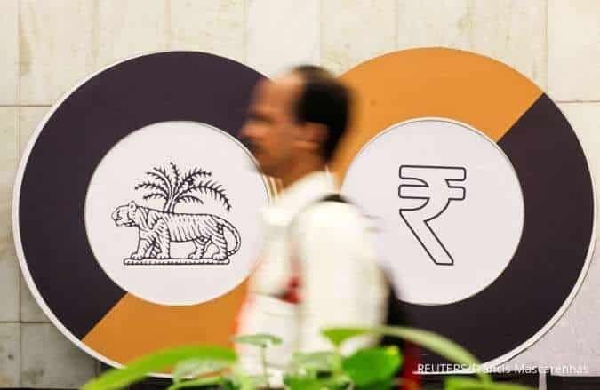 Ancaman Pelemahan Rupee, Ini Risiko Besar Meski RBI Beraksi Agresif!