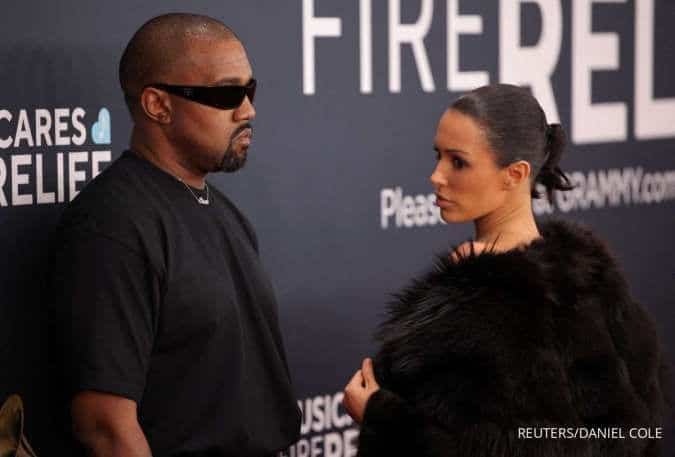 Italia Melarang Konser Kanye West dan Travis Scott Karena Kekhawatiran Keamanan