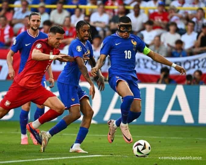 Mbappe Cetak Dua Gol, Prancis Lolos ke Babak Gugur Piala Dunia Setelah Tekuk Irak 3-0
