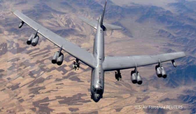 Pesawat Pembom B-52 AS Jatuh di California, Sebanyak 8 Awak Diduga Tewas