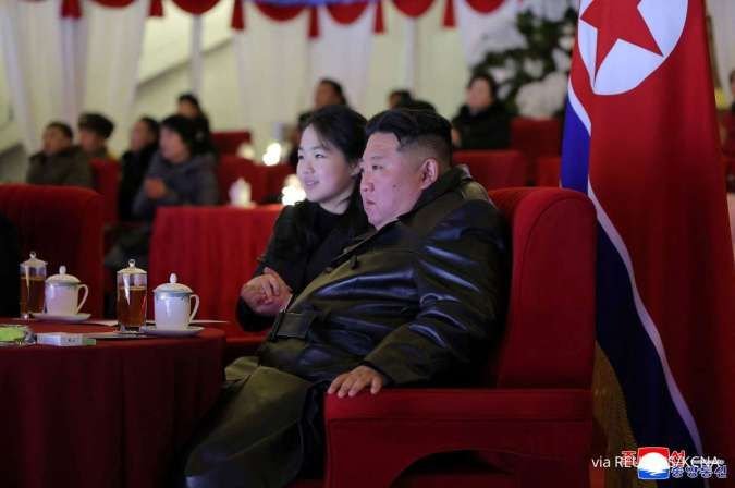 Kim Jong Un Peringati Hari Gencatan Senjata Perang Korea, Ju Ae Tampil Mendampingi
