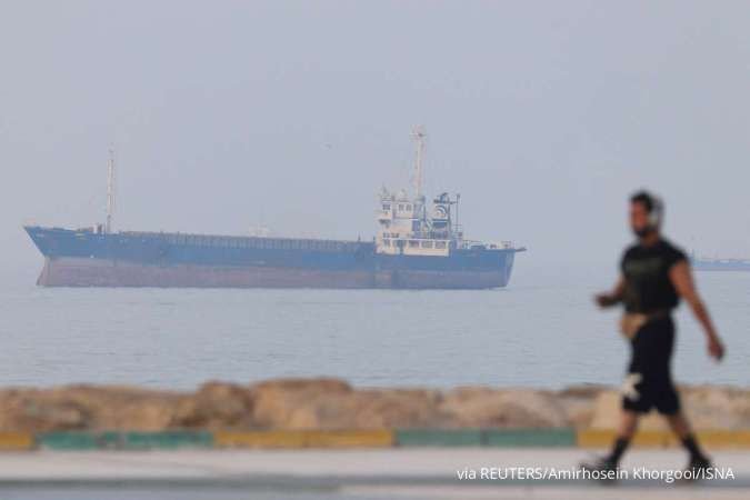 Iran Tolak Usulan Oman Kelola Bersama Selat Hormuz, Ketegangan Kembali Memanas