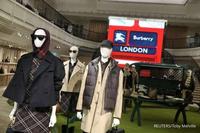 Lonjakan Kinerja Burberry Berlanjut, Pendapatan Naik Menjadi £455 juta
