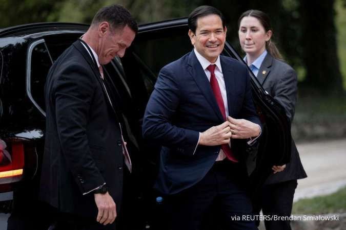 Rubio Bertemu Menlu China Wang Yi di Forum ASEAN, Bahas Persiapan KTT Trump-Xi