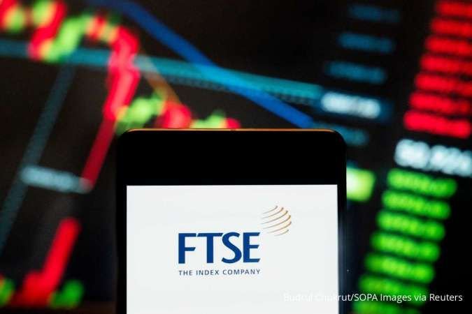 Bursa Saham Inggris Melemah, Inflasi Juli Naik Menjadi 2,9%