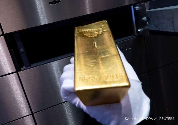 Harga Emas Turun dari Level Tertinggi Dua Bulan, Dipicu Aksi Ambil Untung Investor