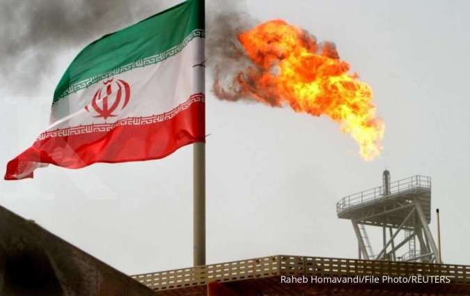 Iran Ancam Akan Memberi Respons Militer Terhadap Sanksi AS