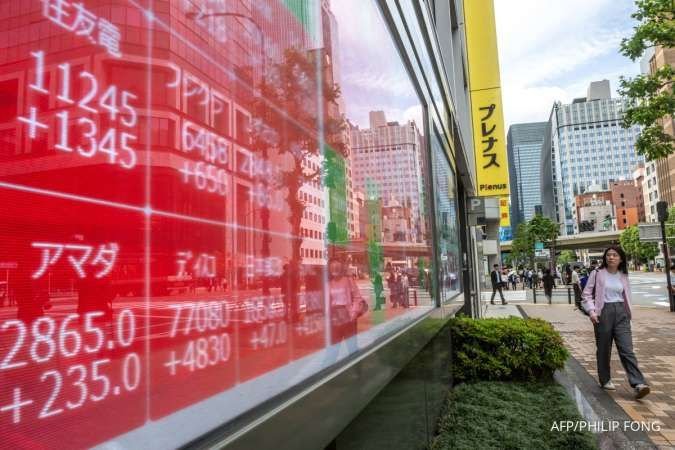 Indeks Nikkei Anjlok 2% Karena Yen Melonjak Pasca Intervensi Bersama AS-Jepang