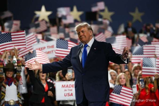 Donald Trump Teken UU Sanksi untuk Rusia