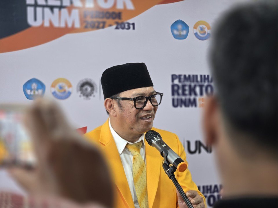 Arifin Manggau Daftar Bakal Calon Rektor UNM, Diantar 12 Tokoh dan Bawa Spirit Sama-samaKi