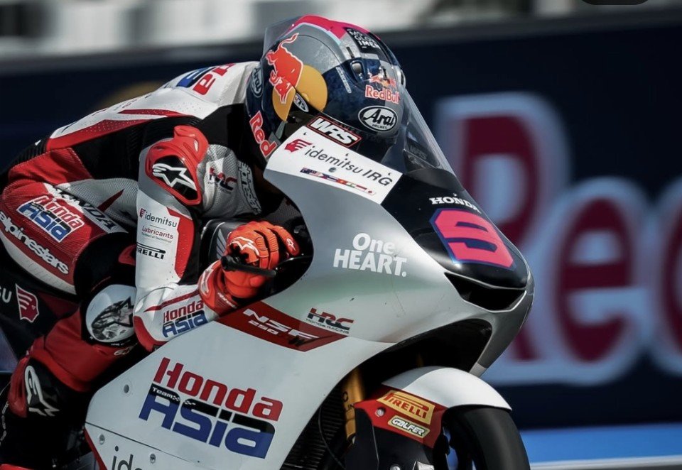 Veda Ega Pratama Cetak Sejarah, Rebut Pole Position Moto3 Australia 2026